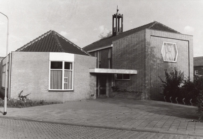 433-11 Gereformeerde kerk te Brouwershaven