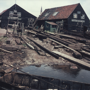 435-15 De helling van de scheepswerf van Meerman te Arnemuiden