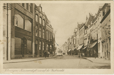 455-102 Vlissingen. Nieuwendijk vanaf de Zeilmarkt.. De Nieuwendijk te Vlissingen gezien vanaf de Zeilmarkt