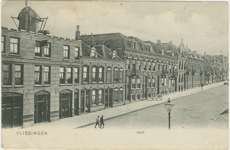 455-225 VLISSINGEN Oprit. De Coosje Buskenstraat (ook bekend als Oprit) te Vlissingen