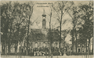 455-643 Hervormde Kerk, Koudekerke.. De Nederlandse Hervormde kerk aan het Dorpsplein te Koudekerke