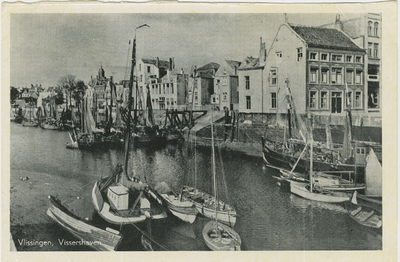 455-87 Vlissingen, Vissershaven. Schepen in de vissershaven te Vlissingen
