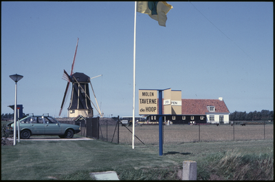 523-56 De molen De Kleine Johannes te Serooskerke na de verplaatsing