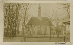 584-148 De Nederlandse Hervormde kerk aan het Dorpsplein te Koudekerke