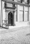 584-73 Monumentale deur van een pand te Middelburg