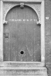 584-74 Toegangsdeurtje van een pakhuis van het Oost-Indisch Huis aan de Rotterdamsekaai te Middelburg
