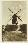 624-201 Molen, Westkapelle. De korenmolen Prins Hendrik op de zeedijk te Westkapelle