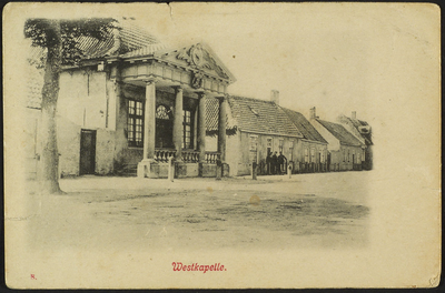 624-55 Westkapelle. Het stadhuis aan de Zuidstraat te Westkapelle