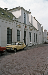 71-101 Het Burger Weeshuis aan de Poststraat te Zierikzee