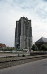 71-102 De Sint Lievens-Monstertoren aan het Kerkplein te Zierikzee