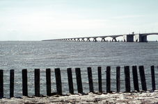 71-76 De Zeelandbrug bij Zierikzee