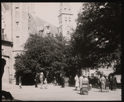 881-29 Middelburg. Abdijplein. Tijdens het zondagochtendconcert