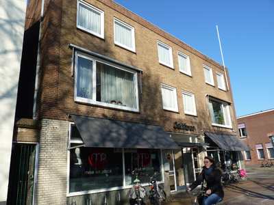 838-024 Middelburg. Herengracht 2. Kapperszaak (Sammy's haircorner) en appartementen