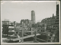 896-2 Herbouw van woningen in het centrum van Middelburg ter hoogte van de Burggang, met zicht op de Abdijtoren en ...