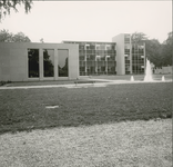 1125-1 Raadhuis te Doorn, ontworpen door architect P.J. 't Hooft, in opdracht van de Gemeente Doorn