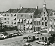 2465-1 Bejaardentehuis Groenmarkt 8 te Gorinchem ontworpen door architect J.D. Poley in opdracht van Stichting ...