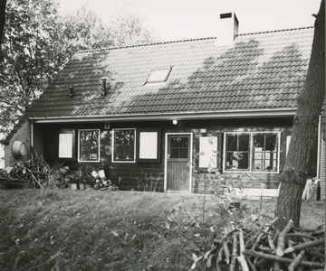 2481-2 Woning, Putseweg Zuid te Hoogerheide, ontworpen door architect J.D. Poley, in opdracht van mevrouw ...