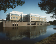 2920-9 Zeeuwse Bibliotheek, Kousteensedijk 7 te Middelburg, ontworpen door architect P.C. Dekker