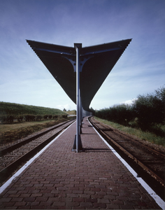 4168-3 Stationemplacement van de Stoomtrein Goes-Borsele te Hoedekenskerke aangepast naar ontwerp van architect T. Tuinhof