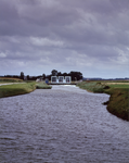5219-1 Gemaal Domburgse watergang, gebouwd in 1996 in kader van de Ruilverkaveling Walcheren, ontworpen door ...