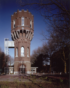 5464-1 De Watertoren te Middelburg, Molenwater 2 te Middelburg, aangepast naar ontwerp van architect B. Gillissen, in ...