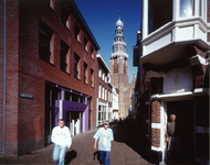 5518-2 Bibliotheek Vlissingen, Spuistraat 6 te Vlissingen, ontworpen door architect B. Gillissen, gezien aan de zijde ...