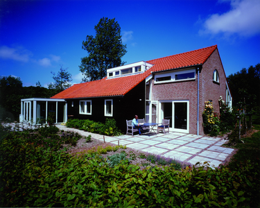 6036-2 Woning, Randduinweg 39 te Oostkapelle, ontworpen door architect B. Gillissen, in opdracht van E.P. Jansen