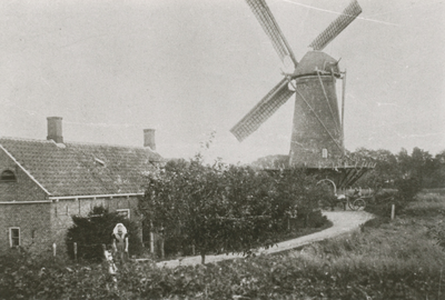 1-172 Eversdijkseweg 1 met de molen te Biezelinge