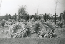 20-137 Herbegraven van Franse militairen in Kapelle