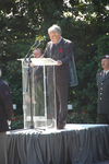 2007KAP8 Toespraak door burgemeester S. Kramer tijdens de herdenking op de Franse militaire begraafplaats te Kapelle