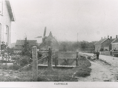 7-99 Cappelle. De Biezelingsestraat gezien vanaf het punt waar de C.D. Vereekestraat begint naar het spoor