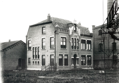 481 Kantoorgebouw van de Eerste Nederlandsche Coöperatieve Beetwortelsuikerfabriek te Sas van Gent