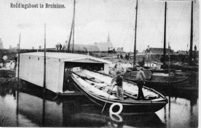 B-0396 Bruinisse. De Bruinisser reddingsboot Luctor , een Heldersevlet. De eerste proefvaart vond plaats op 4 februari ...