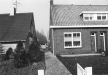 B-2086 Bruinisse. Dorpsweg. De voorzijde van de woning, Dorpsweg 31