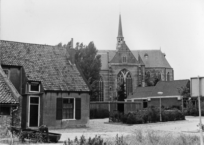 BRW-1151 Brouwershaven. Nederlands Hervormde Sint-Nicolaaskerk. De kerk werd gebouwd tussen 1325 en 1650