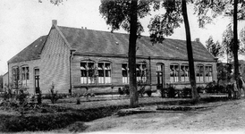 D-0632 Oosterland. Groene Poort. Lagere school.