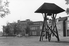 D-1129 Nieuwerkerk. Ring. Klokkenstoel.