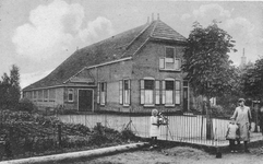 D-1262 Nieuwerkerk. Stationstraat. Christelijke school.