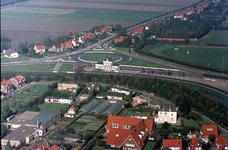 DIA-0161 Zierikzee. Lange Koolweg / Lange Blokweg / Grachtweg / Touwbaan / Wandeling / Driekoningenlaan / Langepad, rotonde.