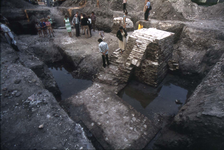 DIA-0699 Zierikzee. Kerkplein. Archeologische opgravingen naar de Sint Lievens Monsterkerk.