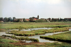 DIA-12227 Noordgouwe. Kern, gezien vanaf de Weeldijk.