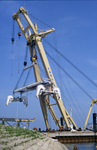 DIA-14766 Neeltje Jans / Oosterscheldekering. De 'Cardium' (mattenlegger) in Roompothaven