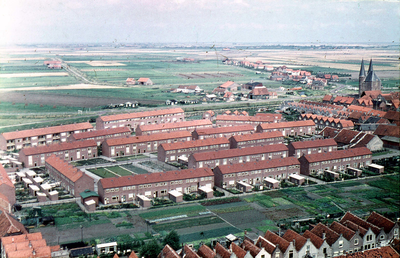 DIA-2488 Zierikzee. Plan Buijse (woningbouw op het terrein tussen Slabberswerf en Hofferplein), gezien vanaf de Sint ...