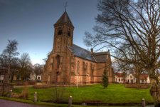 IMG-10177 Noordgouwe. Ring (zuidwestzijde). De Ned. Herv. kerk, gewijd aan de Heilige Driekoningen, in 1462 gebouwd. De ...