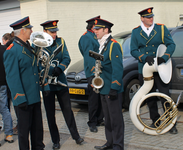 IMG-2040 Noordwelle. Strao 2013. Kon. Muziekvereniging Witte van Haemstede . Het muziekkorps in afwachting van de ...