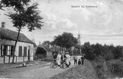 KWV-0003 Kerkwerve. Kerkweg met zicht op de Ned. Herv. kerk.