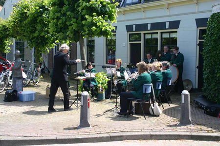 NDG-0088 Noordgouwe. Ring. Viering van het 550-jarig bestaan van de Drie Koningenkerk. Optreden van het ...