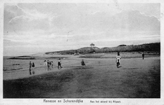 SDK-0056 Scharendijke. Het strand bij Repard. Op de achtergrond het koepeltje.