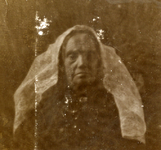 SGP-0784 Johanna Joppa Geleinse (Haamstede 03-08-1852, Leiden 11-02-1941; gehuwd Nieuwerkerk 07-03-1879 met Maarten ...