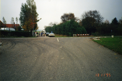 SJL-0039 Sirjansland. Lageweg. Komend vanuit het dorp naar de kruising met de Bredeweg.